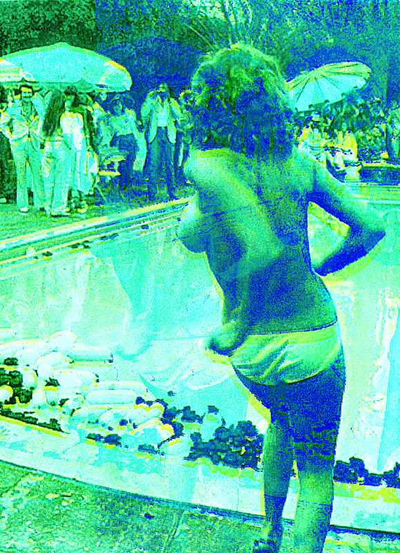 Swimmingpool in Petrol ink (2018)
Swimmingpool in Petrol ink (2018)